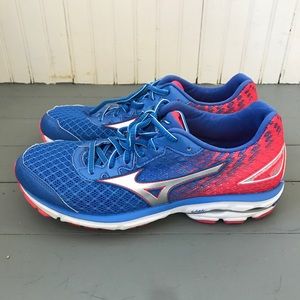 Mizuno Wave Rider 19